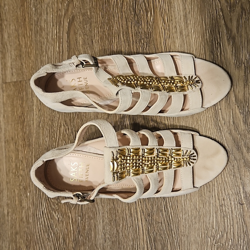SAKS FIFTH AVENUE SIZE 37.5 - Picture 3 of 9